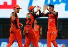 SRH Beat MI With Thin Margin to Keep Their Playoffs Hopes Alive